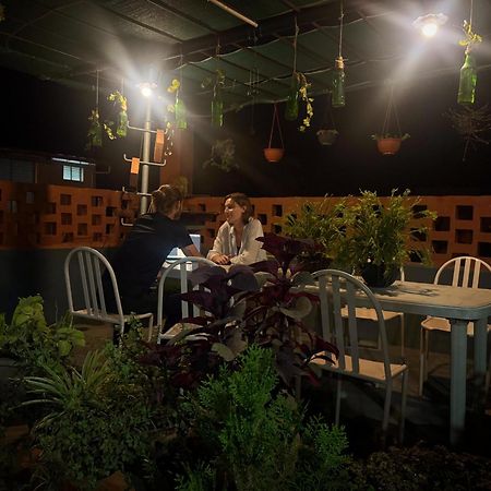 Arasu Homestay Antharasanthe Ngoại thất bức ảnh